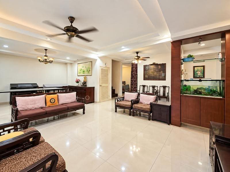 Rumah Teres 2-Tingkat untuk Dijual di Kota Kemuning (Shah Alam) - Kho Daniel - Living Room - PropertyGuru.com.my