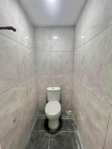 Rumah Teres 2-Tingkat untuk Dijual di Kulai (Johor) - Daniel Yong - Bathroom - PropertyGuru.com.my