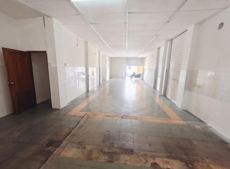 Shop for Rent in Damansara Damai (Selangor) - Lee Sing Siong - Interior - PropertyGuru.com.my