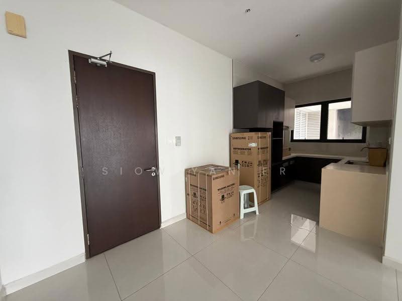 Kondominium untuk Dijual di Bay Point @ Country Garden Danga Bay - Siow Yan Er - Kitchen - PropertyGuru.com.my