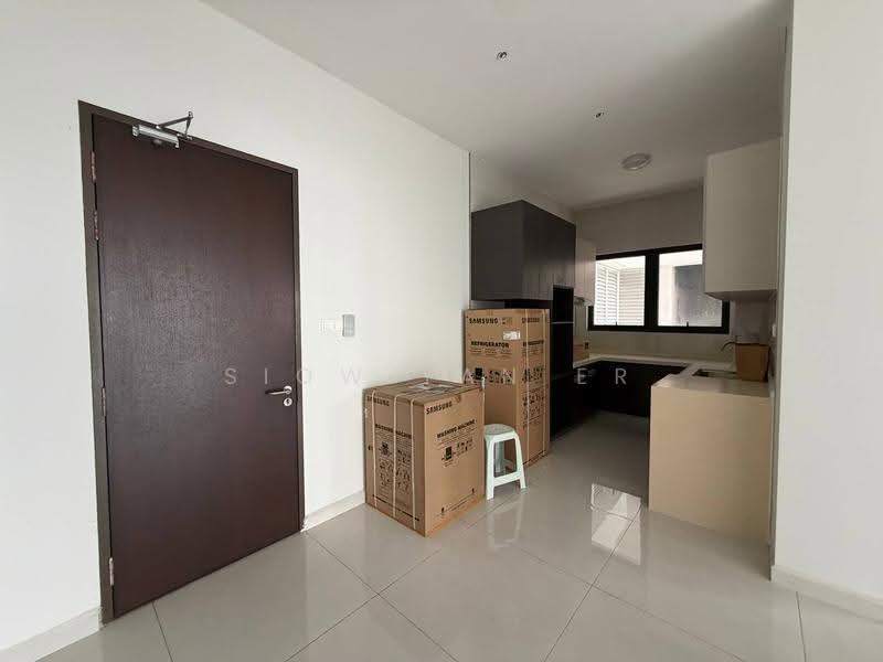 Kondominium untuk Dijual di Bay Point @ Country Garden Danga Bay - Siow Yan Er - Kitchen - PropertyGuru.com.my