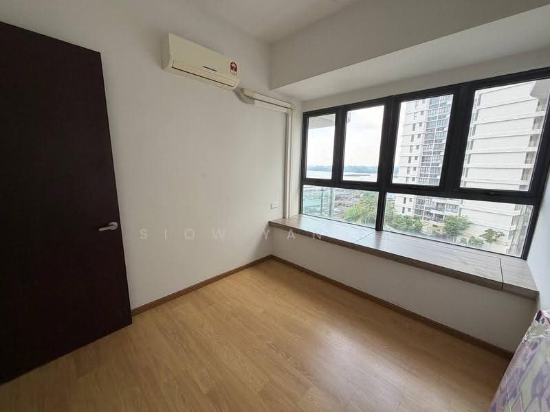 Kondominium untuk Dijual di Bay Point @ Country Garden Danga Bay - Siow Yan Er - Bedroom - PropertyGuru.com.my
