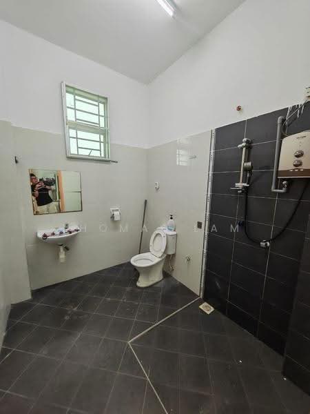 Rumah Teres 2-Tingkat untuk Dijual di Bertam Malim (Bertam) - Thomas Lam - Bathroom - PropertyGuru.com.my