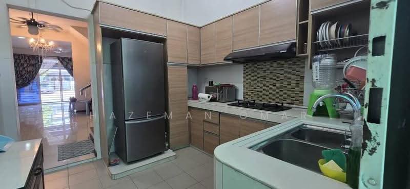 Rumah Teres 2-Tingkat untuk Disewa di Alam Impian (Shah Alam) - Hazeman Omar - Kitchen - PropertyGuru.com.my