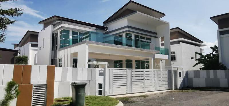 Bungalow House for Sale in Bukit Katil (Melaka) - Thomas Lam - PropertyGuru.com.my