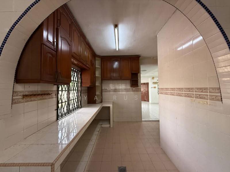 2-storey Terraced House for Sale in Seksyen 4 (Bangi) - Tasya Ruslan - Kitchen - PropertyGuru.com.my