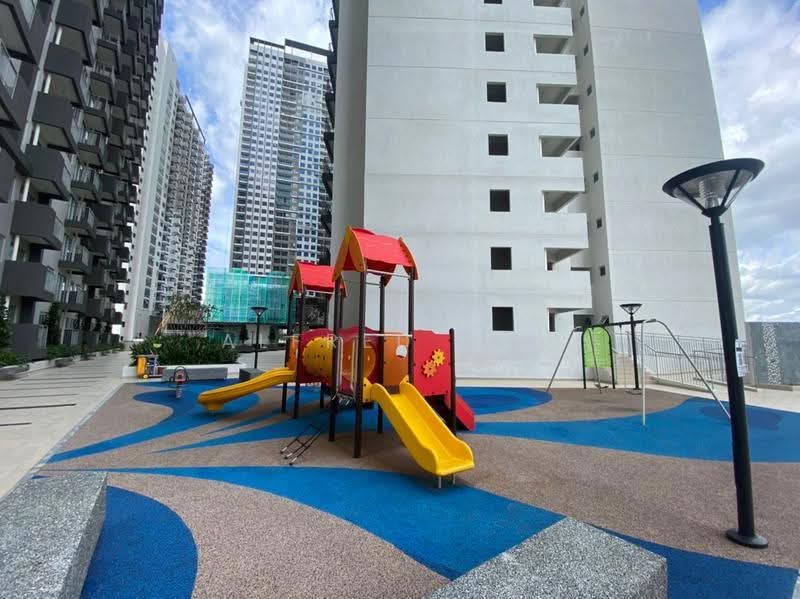 Kondominium untuk Disewa di Residensi Desa Satumas - Alfred Tan - Exterior - PropertyGuru.com.my