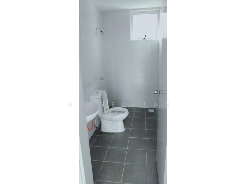 Kondominium untuk Disewa di Residensi Desa Satumas - Alfred Tan - Bathroom - PropertyGuru.com.my