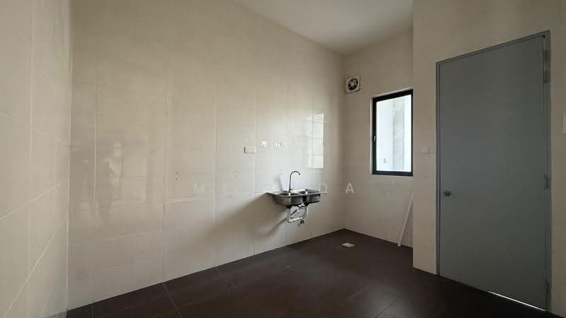Rumah Berkembar untuk Dijual di Bandar Mahkota Cheras (Cheras) - Melinda Goh - Kitchen - PropertyGuru.com.my