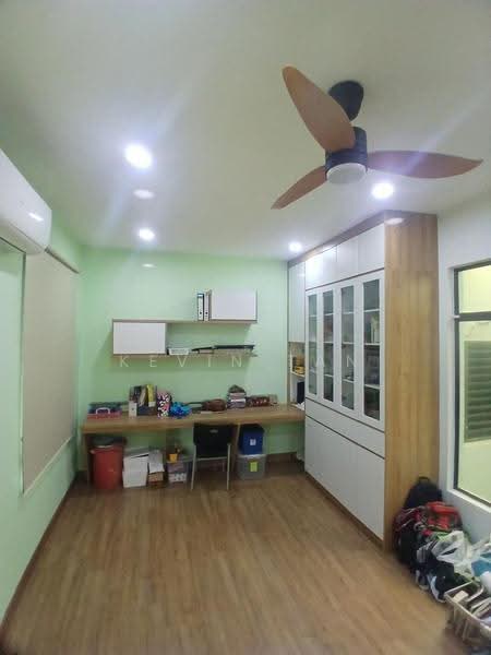 Rumah Teres 2.5-Tingkat untuk Dijual di Lakeside Residences (Puchong) - Kevin Tan - Study - PropertyGuru.com.my