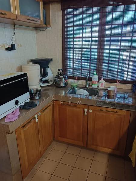 Rumah Teres untuk Dijual di Kota Kemuning (Shah Alam) - Victoria Chew - Kitchen - PropertyGuru.com.my