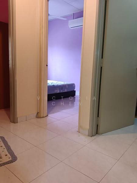 Rumah Teres untuk Dijual di Kota Kemuning (Shah Alam) - Victoria Chew - Bedroom - PropertyGuru.com.my