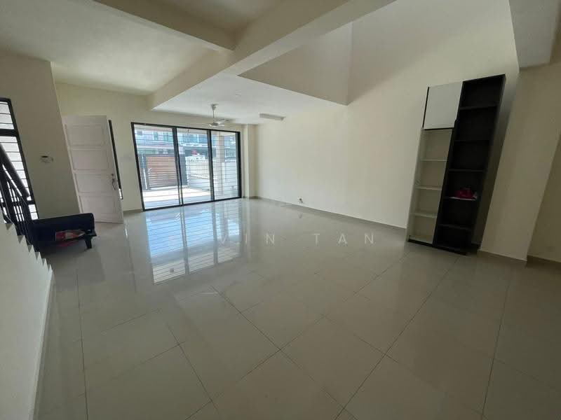 2-storey Terraced House for Sale in Lakeside Residences (Puchong) - Kevin Tan - Living Room - PropertyGuru.com.my