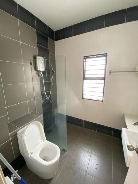 2-storey Terraced House for Sale in Bandar Metro Puchong (Puchong) - Kevin Tan - Bathroom - PropertyGuru.com.my