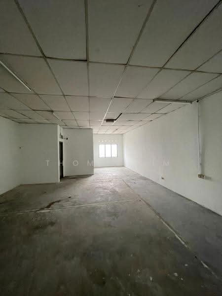 Shop / Office untuk Disewa di Kawasan Perindustrian Klang Utama (Kapar) - Thomas Lim - Interior - PropertyGuru.com.my