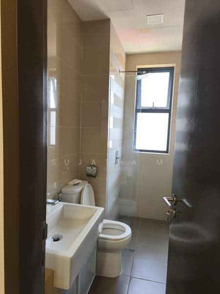 Service Residence for Rent at South View - Sujatha M - Bathroom - PropertyGuru.com.my