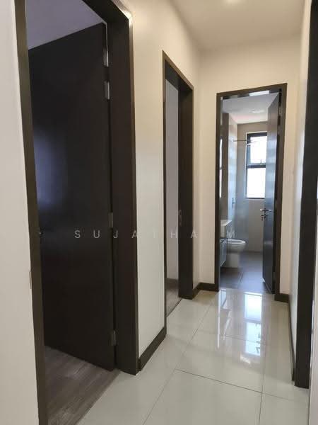 Service Residence for Rent at South View - Sujatha M - Corridor - PropertyGuru.com.my