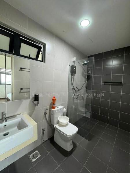 Condominium for Sale at Grand Medini - Simon Wang - Bathroom - PropertyGuru.com.my