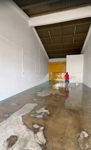 Kilang Teres untuk Disewa di Taman Perindustrian Puchong (Puchong) - Kevin Tan - Interior - PropertyGuru.com.my