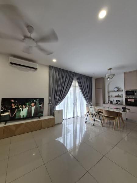 2-storey Terraced House for Sale in Setia Safiro (Cyberjaya) - Akmal Zakaria - Living Room - PropertyGuru.com.my