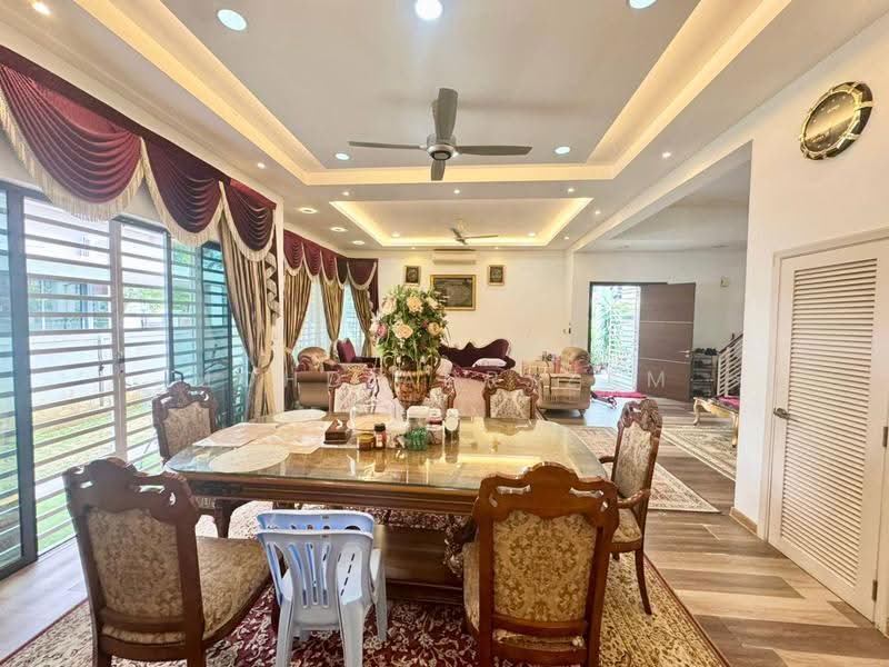 Rumah Berkembar untuk Dijual di Taman Cahaya Alam (Shah Alam) - Mohd Adryzam - Dining Room - PropertyGuru.com.my