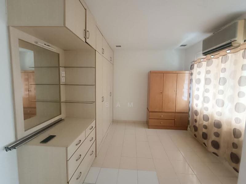 Rumah Teres 2-Tingkat untuk Dijual di Taman Cempaka (Ipoh) - Sam . - Bedroom - PropertyGuru.com.my