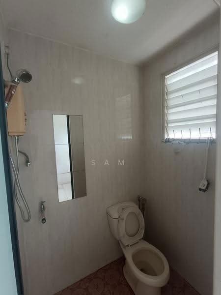 Rumah Teres 2-Tingkat untuk Dijual di Taman Cempaka (Ipoh) - Sam . - Bathroom - PropertyGuru.com.my