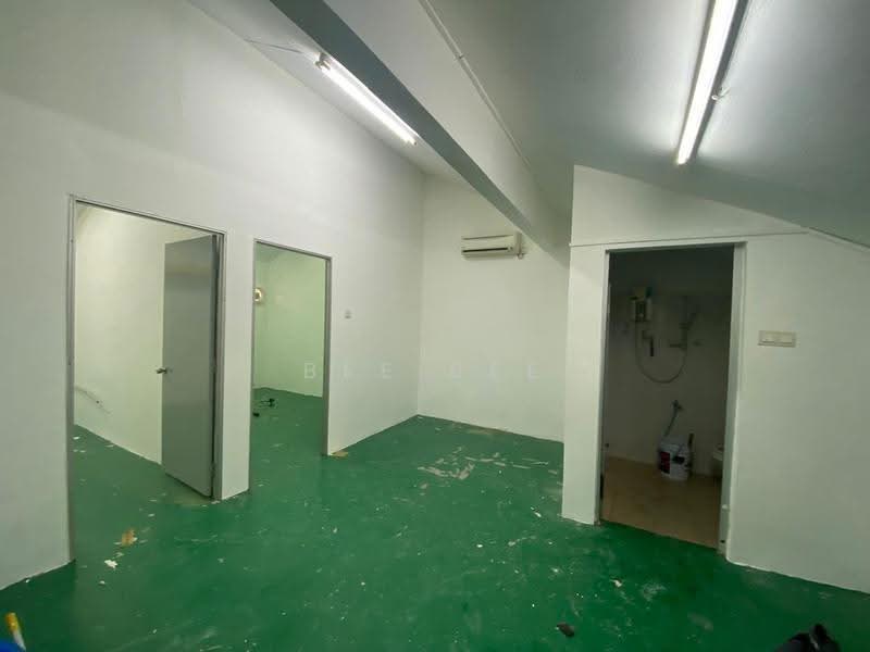 1-storey Terraced House for Rent in Taman Perling (Perling) - Bee Bee - PropertyGuru.com.my