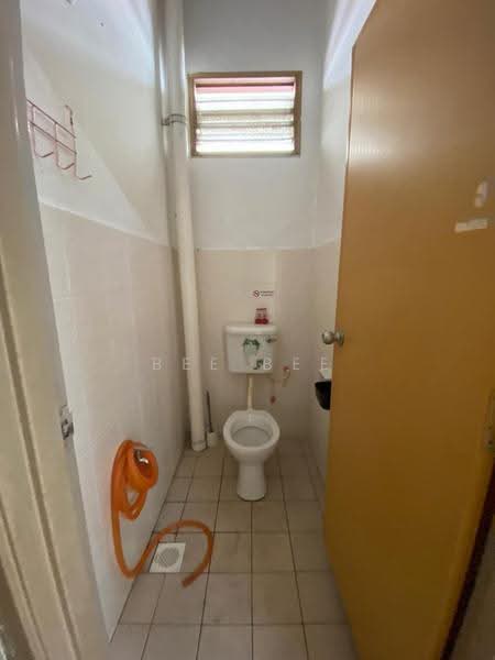 1-storey Terraced House for Rent in Taman Perling (Perling) - Bee Bee - PropertyGuru.com.my