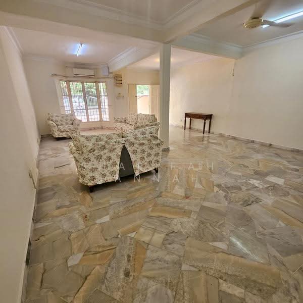 2-storey Terraced House for Sale in Taman Sungai Jati Permai (Klang) - Sharifah Jannah - Living Room - PropertyGuru.com.my