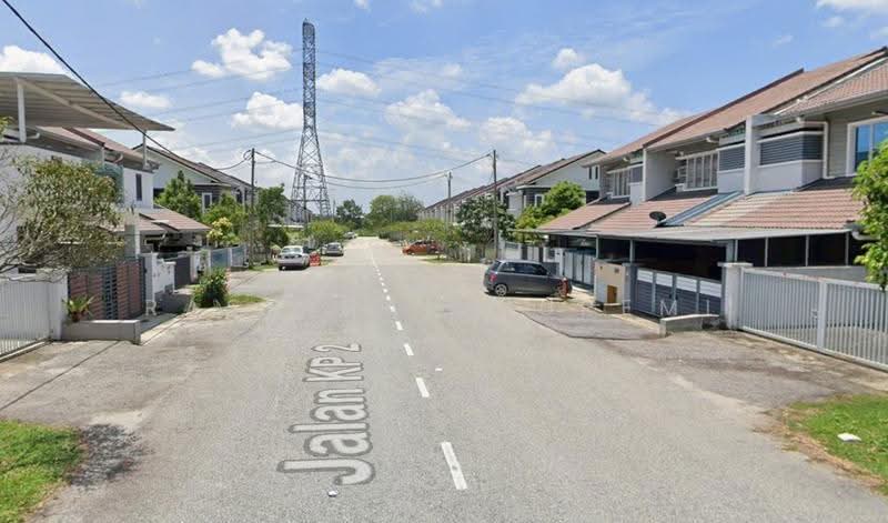 Rumah Teres 2-Tingkat untuk Dijual di Kota Puteri (Batu Arang) - Rashidah Juremi - Exterior - PropertyGuru.com.my