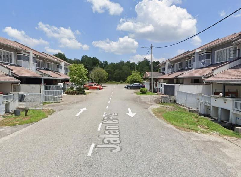 Rumah Teres 2-Tingkat untuk Dijual di Kota Puteri (Batu Arang) - Rashidah Juremi - Exterior - PropertyGuru.com.my