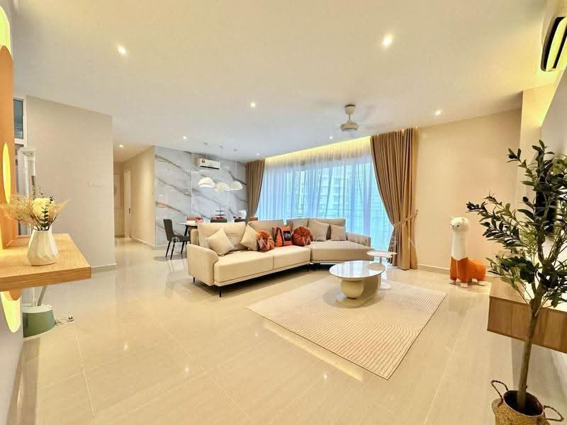 Condominium for Sale at Medini Signature - Simon Wang - Living Room - PropertyGuru.com.my