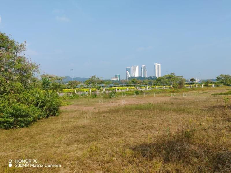 Residential Land for Sale in Perdana Lake View (Cyberjaya) - Ahmad Gadafi Md Nor - Exterior - PropertyGuru.com.my
