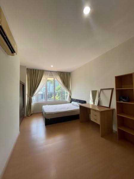 Rumah Bandar untuk Disewa di Everbright Park (Kuching) - Erica Bong - Bedroom - PropertyGuru.com.my