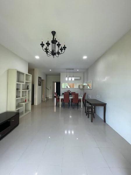 Rumah Bandar untuk Disewa di Everbright Park (Kuching) - Erica Bong - PropertyGuru.com.my