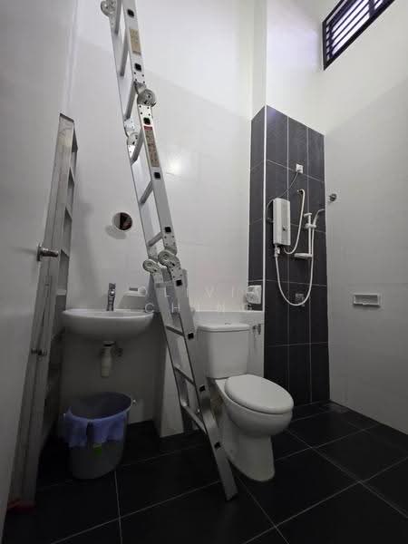 Rumah Kluster untuk Dijual di Bukit Indah (Iskandar Puteri (Nusajaya)) - Olivia Ching - Bathroom - PropertyGuru.com.my