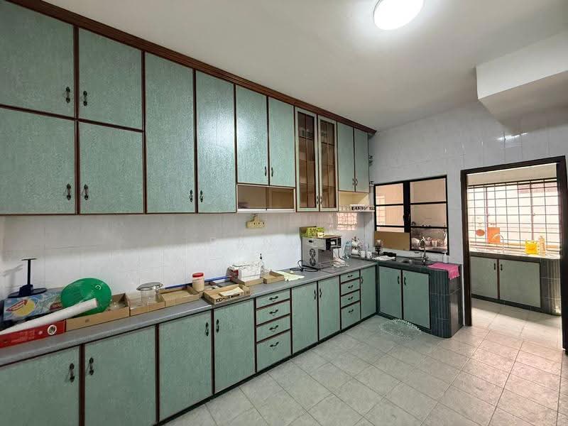 Rumah Teres 2-Tingkat untuk Dijual di Taman Desa Tebrau (Tebrau) - Daniel Yong - Kitchen - PropertyGuru.com.my