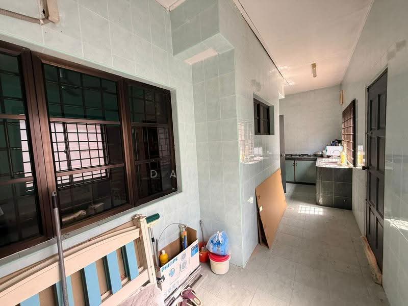 Rumah Teres 2-Tingkat untuk Dijual di Taman Desa Tebrau (Tebrau) - Daniel Yong - Kitchen - PropertyGuru.com.my