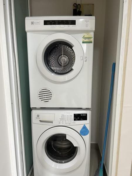 Service Residence for Rent at Emerald Avenue - Nelson Ng - Interior - PropertyGuru.com.my