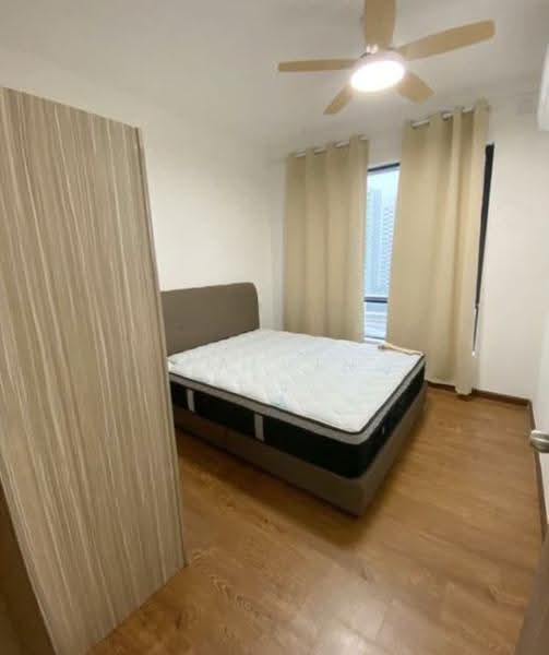 Kediaman Servis untuk Disewa di Country Garden Central Park - Calvin Lee - Bedroom - PropertyGuru.com.my