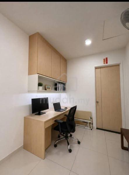 Rumah Teres 2-Tingkat untuk Dijual di Taman Mount Austin (Tebrau) - Ah Liang - Study - PropertyGuru.com.my
