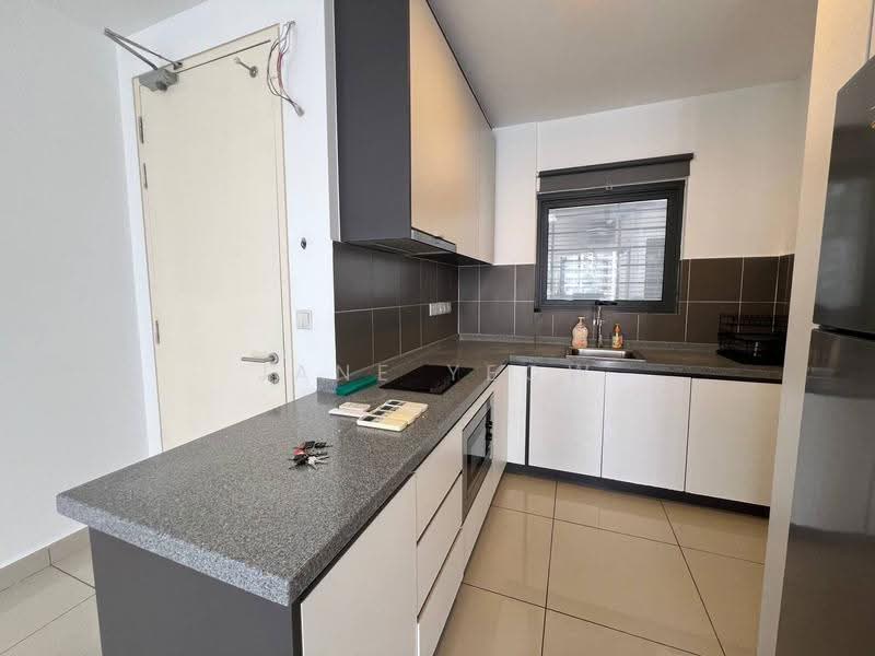 Kondominium untuk Dijual di Lakeville Residence - Jane Yeow - Kitchen - PropertyGuru.com.my