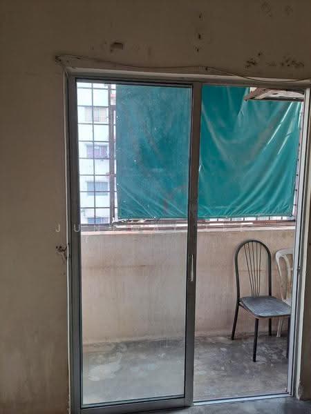 Flat for Sale at Taman Bukit Kenangan - Juneway Lee - Balcony - PropertyGuru.com.my