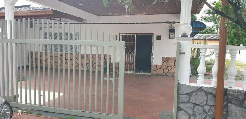 Rumah Teres 1-Tingkat untuk Disewa di Taman Sri Sentosa (Klang) - Zaena Ng - Exterior - PropertyGuru.com.my