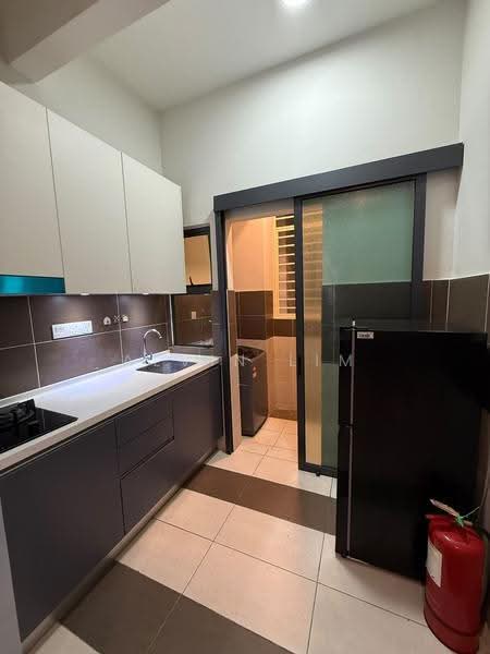 Condominium for Rent at Maple Residences @ Bandar Bestari Klang - Alvin Lim - Kitchen - PropertyGuru.com.my