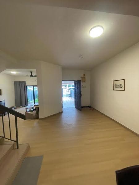 Rumah Teres untuk Dijual di Taman Mayang (Petaling Jaya) - CW Kong - Living Room - PropertyGuru.com.my