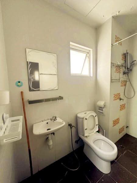 Pangsapuri untuk Disewa di One World 2 (1-Sky) - Jinelle Ong - Bathroom - PropertyGuru.com.my