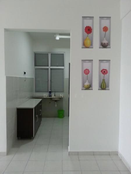 Apartment for Sale at Molek Ria - Daniel Yong - Kitchen - PropertyGuru.com.my