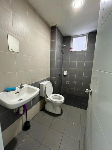 Condominium for Sale at Sierra Residences - Simon Ooi - Bathroom - PropertyGuru.com.my